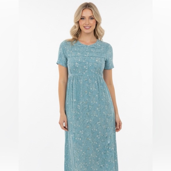 Erika Studios vintage petite medium floral maxi dress - Picture 1 of 10